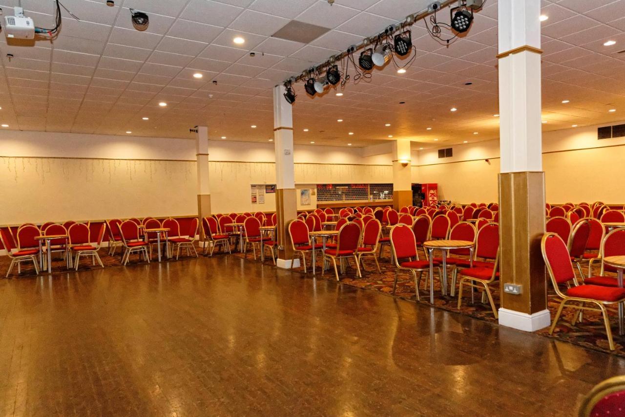 Sand Bay Holiday Village - Adults Only Weston-super-Mare Buitenkant foto