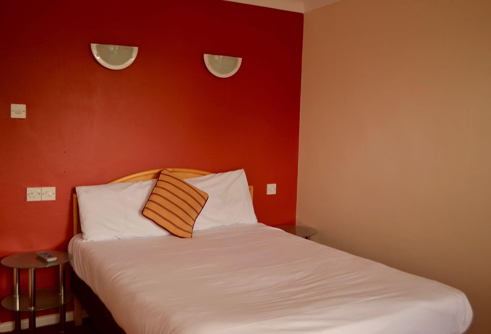 Sand Bay Holiday Village - Adults Only Weston-super-Mare Buitenkant foto