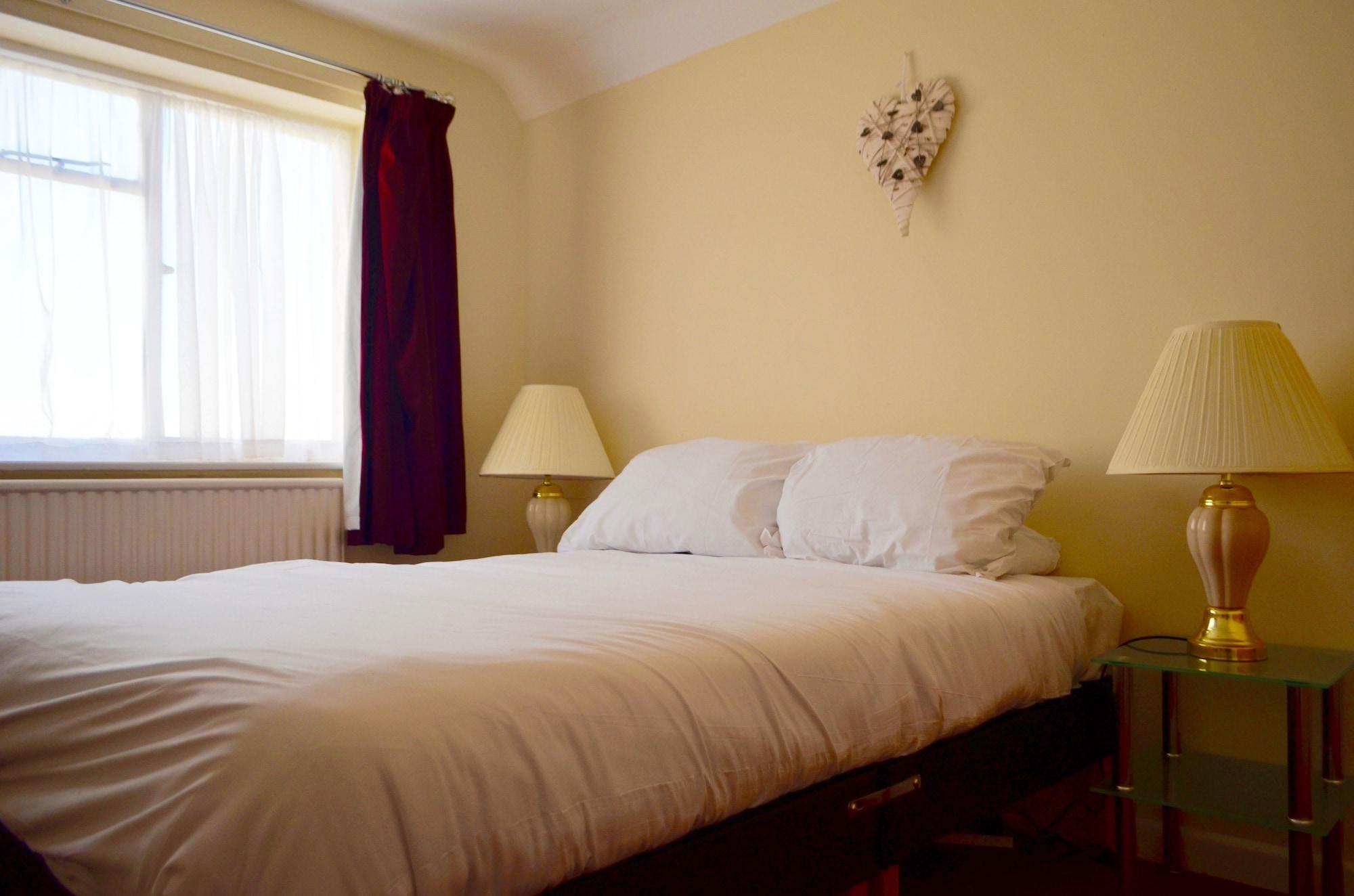 Sand Bay Holiday Village - Adults Only Weston-super-Mare Buitenkant foto